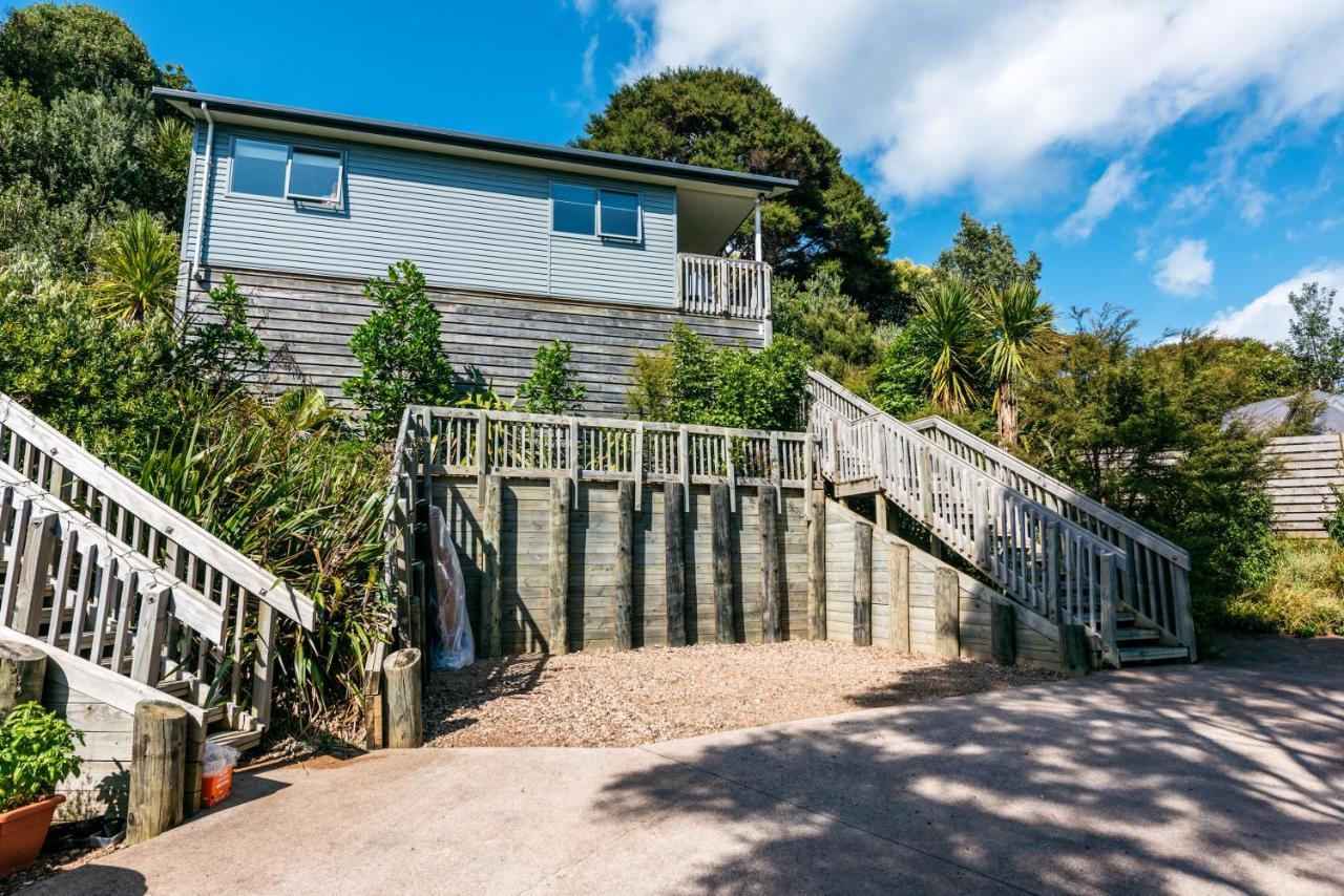 Treetop Retreat - Onetangi Holiday Home Exterior foto