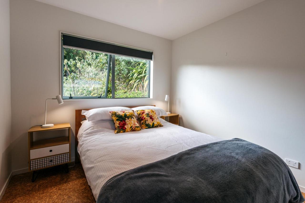 Treetop Retreat - Onetangi Holiday Home Exterior foto